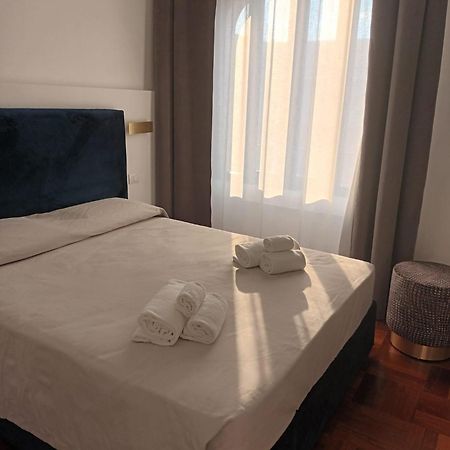 B&Bari, Via Crollalanza, Le Case Di Aurelia Guesthouse Exterior photo